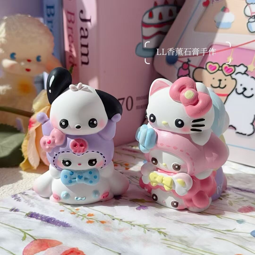 叠叠乐帕恰狗KT猫手绘工新款涂鸦模具彩绘石膏娃娃乳胶立体磨具