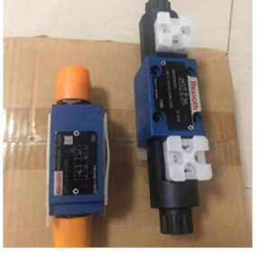 德国REXROTH力士乐比例阀4WRTE27Q2-500P-4X/6EG24K31/A1M