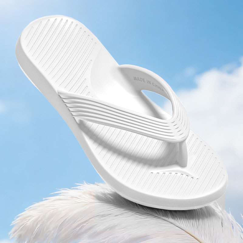 Verano transfronterizo simple de rayas slippery mujeres antideslizante resistente al desgaste EVA slippery playa zapatillas de clip