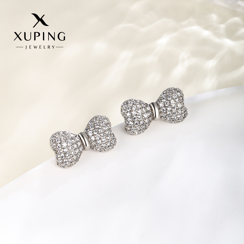 Xuping joyería exquisita arco de diamante completo orejetas mujeres verano dulce lindo viento hermoso pernos de orejas nicho sentido de alta calidad