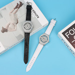 直播五芒星圆形镶钻时来运转小众简约英女腕表厂家批发气质女手表