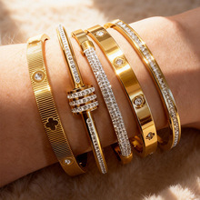 �W�����T���ˮ����ɫ���P������~���M���ǻ������C18K���Ʒ