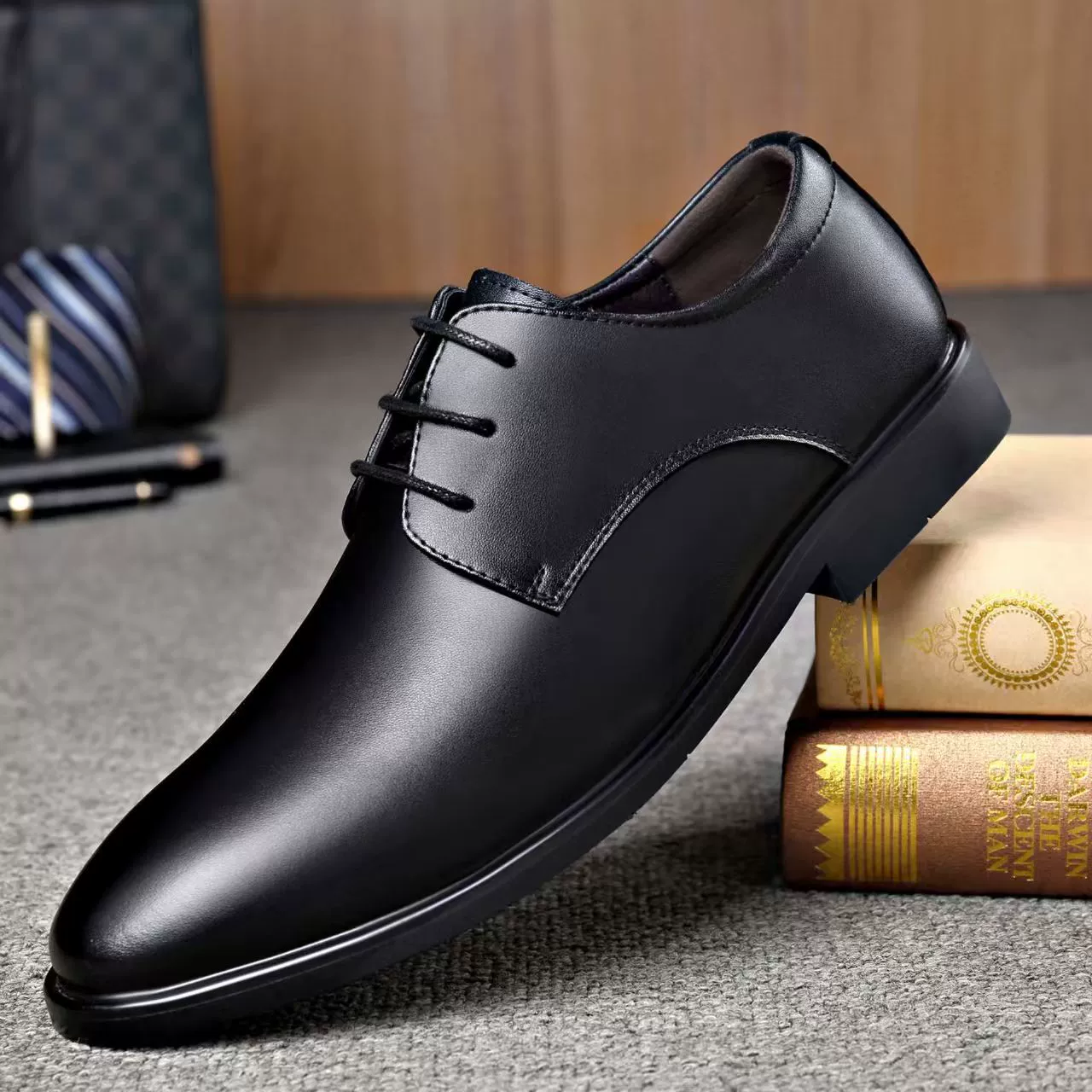 Внутренняя кожаная обувь Мужская кожаная обувь для мужчин 5cm Продвинутый смысл бизнес, мужская свадебная обувь жениха