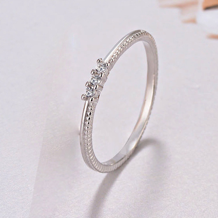 Stylish Fidget Ring For Anxiety Relief And Quiet Stress Control_voghion.com