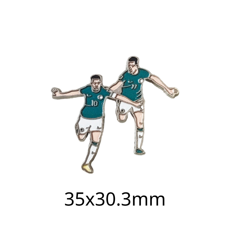 Fabricante personalizado Champions League World Cup Football Super Star Metal Insignia Imagen de dibujos animados Etiqueta del teléfono móvil Insignia Regalo