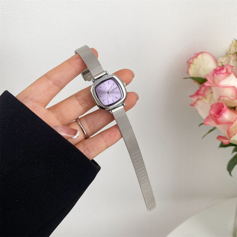 2024 New Purple Small Dial Watch Women's Korean Niche Design Simple Exquisite Small Light Luxury Workplace Watch 2024 New Purple Small Dial Watch Women's Korean Niche Design Simple Exquisite Small Light Luxury Workplace Watch