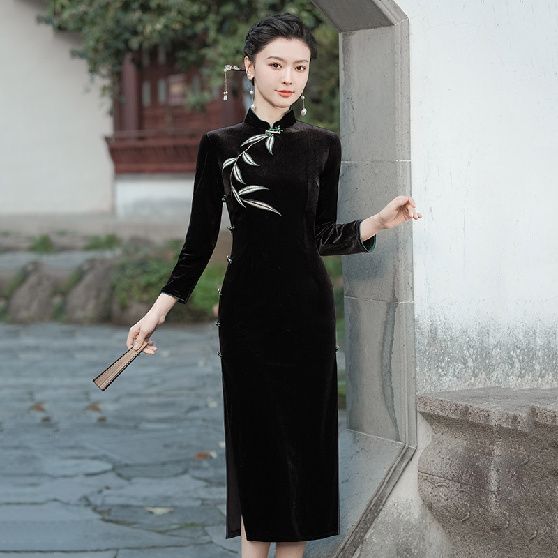 黑色顯瘦國風改良旗袍新款2025年輕款女中式復古修身中長袖春秋裝