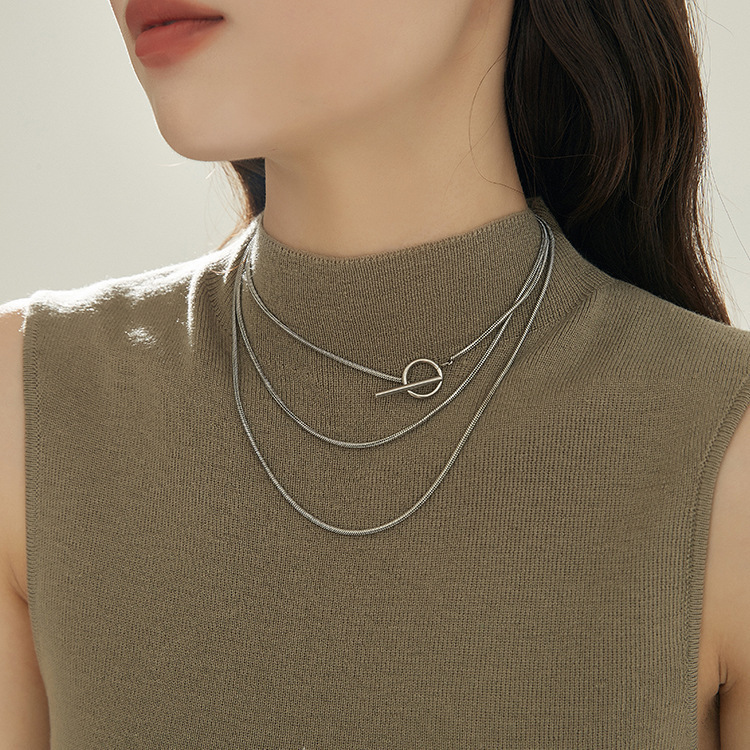 Solid Color Pattern Women's Gender Simple Style Solid Color Stainless Steel Titanium Steel Plating Gold Plated Layered Necklaces