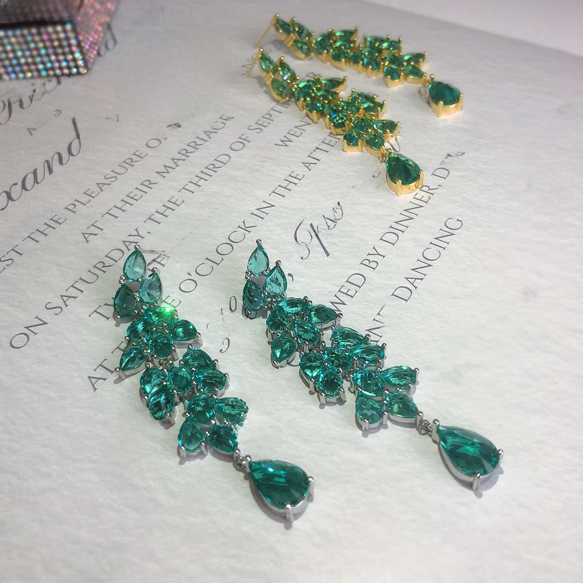 Malachite green earrings with tassels