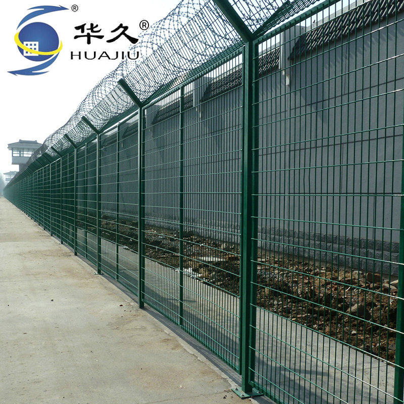 监狱护栏网刺丝滚笼防爬网 热镀锌防攀爬刀刺网护栏 机场围栏网