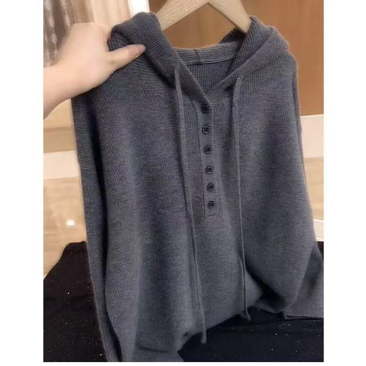Knitted autumn sweater for leisure with hood