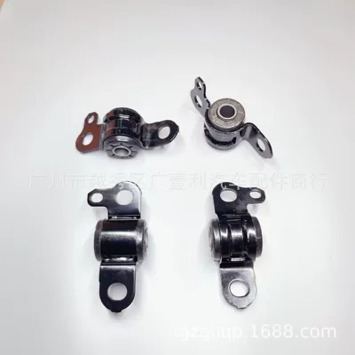 Applicable to 48076-42010 48706-42050 RAV4 SXA11 lower suspension rubber sleeve LH