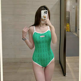 【青柠苏打水】小清新显瘦遮肚竞速游泳连体速干专业训练竞速泳衣