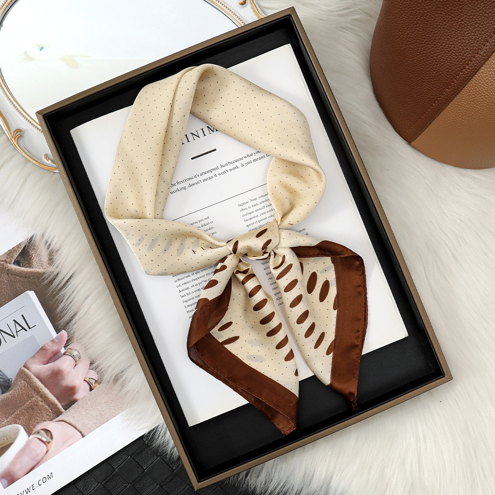 Bufanda de seda de punto de moda coreana 70 bufanda de seda de imitación rosa bufanda de temperamento de azafata bolsa de todo fósforo de nicho bufanda de seda mujer