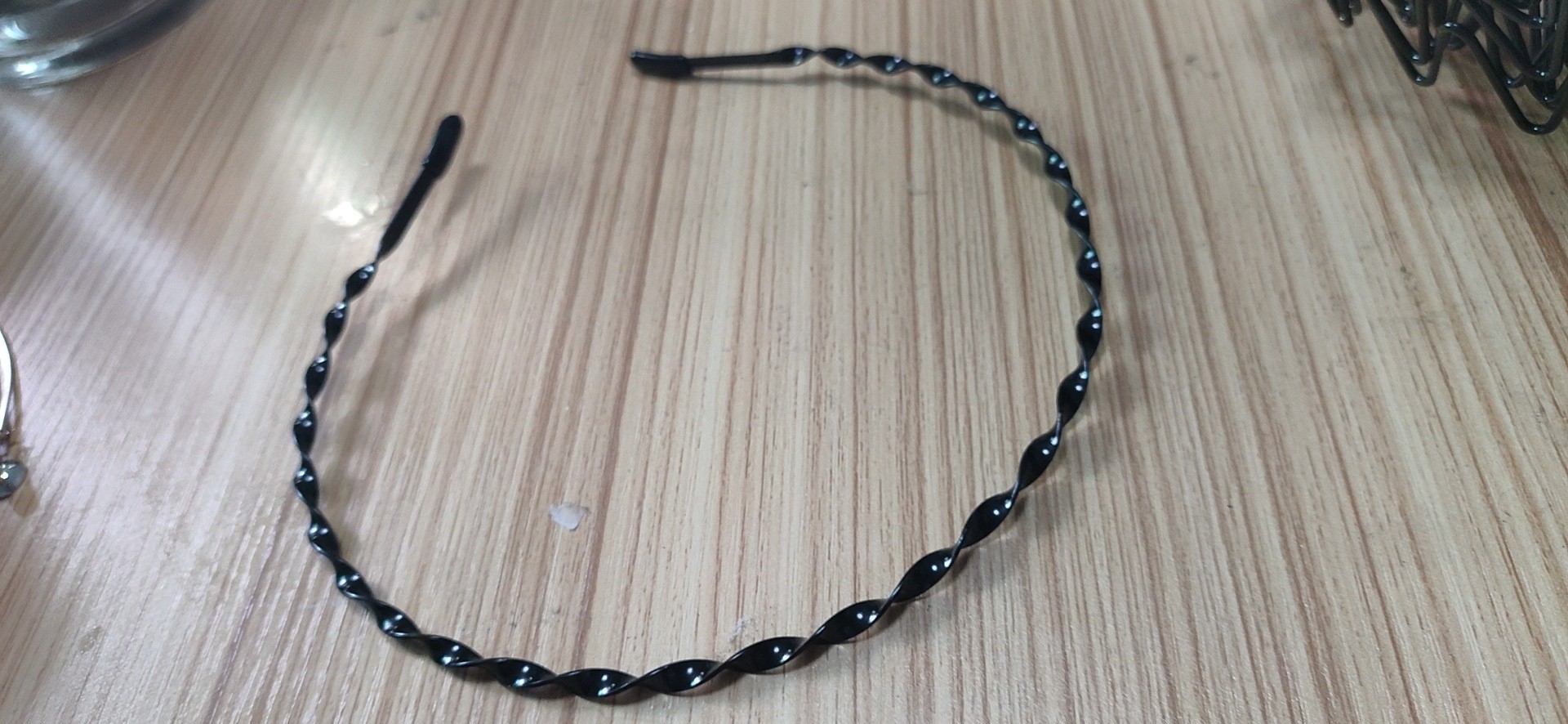 Diadema de los hombres diadema Corea del Sur deportes invisibles moda estilo coreano simple espalda grutas de pelo onda horquilla tocado diadema