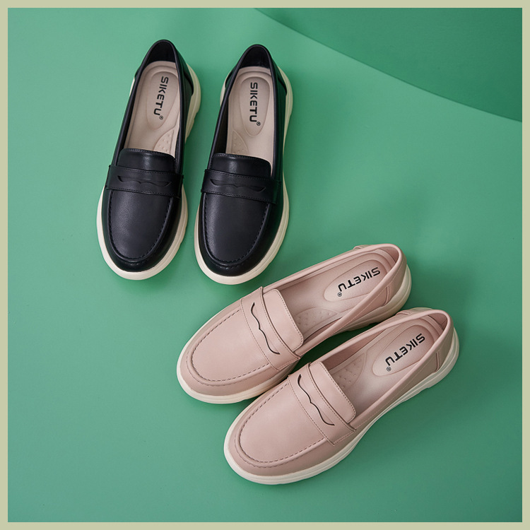 B888-12025 Spring Winter New Large Size Casual Fashion Non-Slip Soft Sole Mom Shoes For Women_voghion.com
