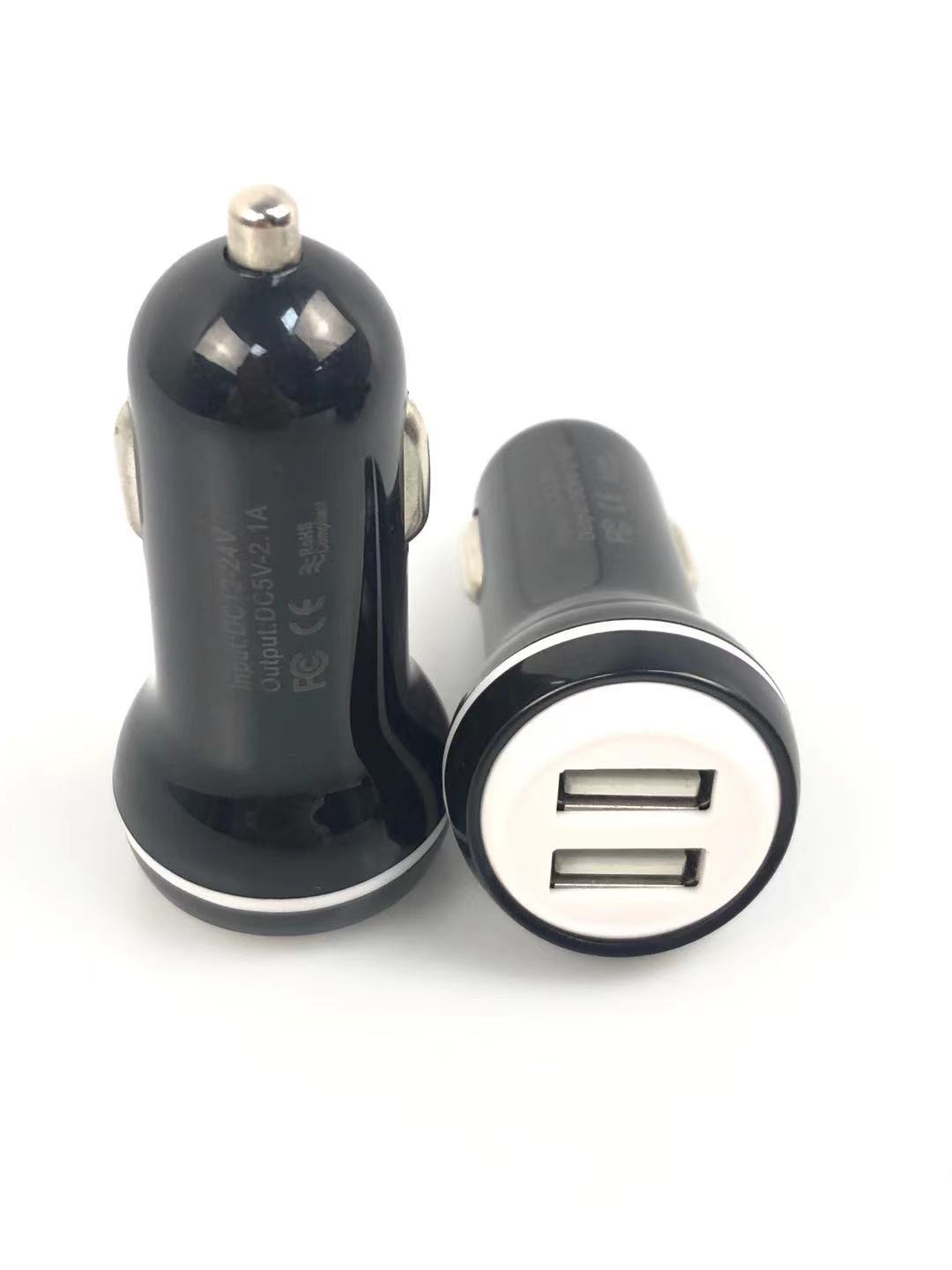 Yeni Model Araba Şarjı 3A Hızlı Şarjlama Otomobil Şarj Cihazı Çift USB Araba Şarjı Multifonsiyonel Akıllı Araç Şarj Cihazı Üreticisi