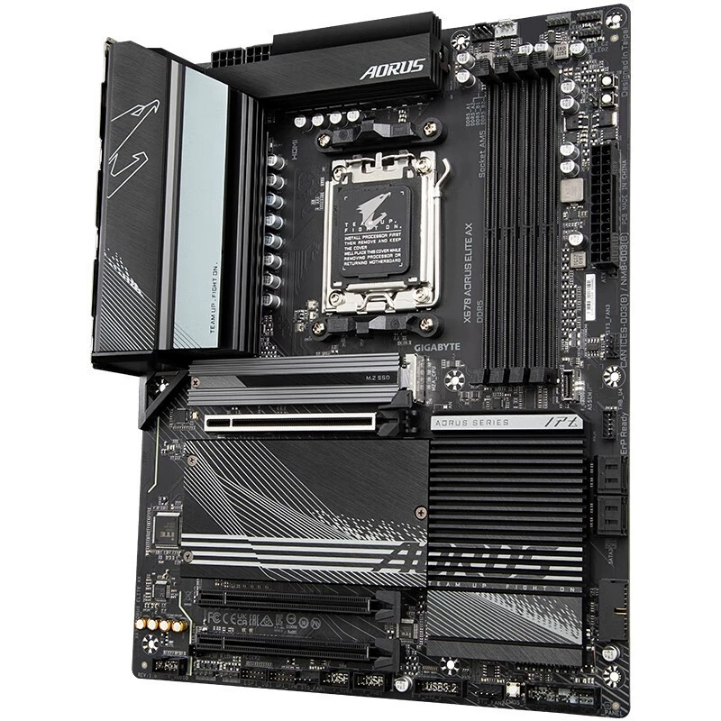 Материнская плата для настольного ПК Gigabyte X670 AORUS ELITE AX, поддержка процессоров AM5, форм‑фактор Micro‑ATX