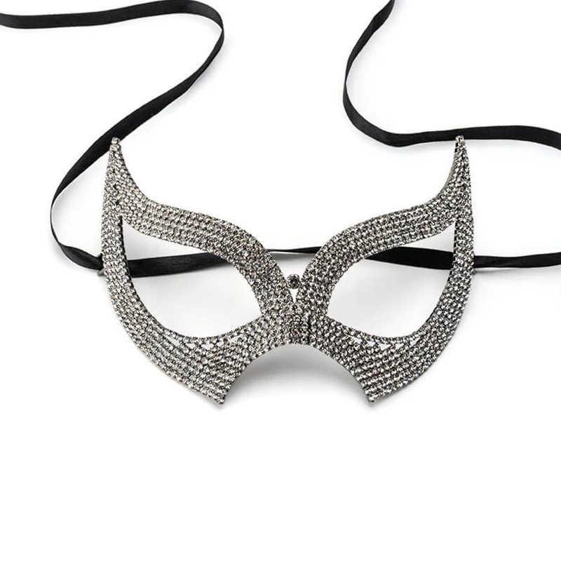 AliExpress Venta caliente rhinestone máscara femenina personalidad europea y americana simple Halloween completo diamante ojo joyería máscara