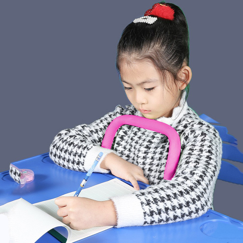 学校桌儿童坐姿矫正器 学生支架视力保护器 坐姿矫正器厂家护眼