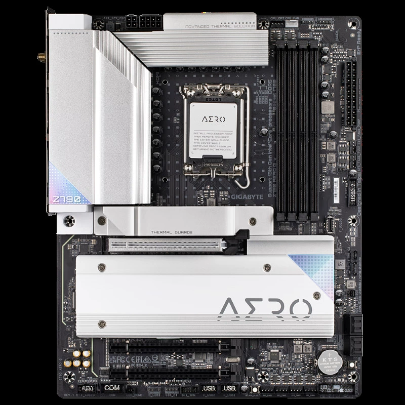 Совместима с материнской платой Gigabyte Snow Eagle Z790 Aero G, DDR5, поддержка процессоров серии 13900/13700KF