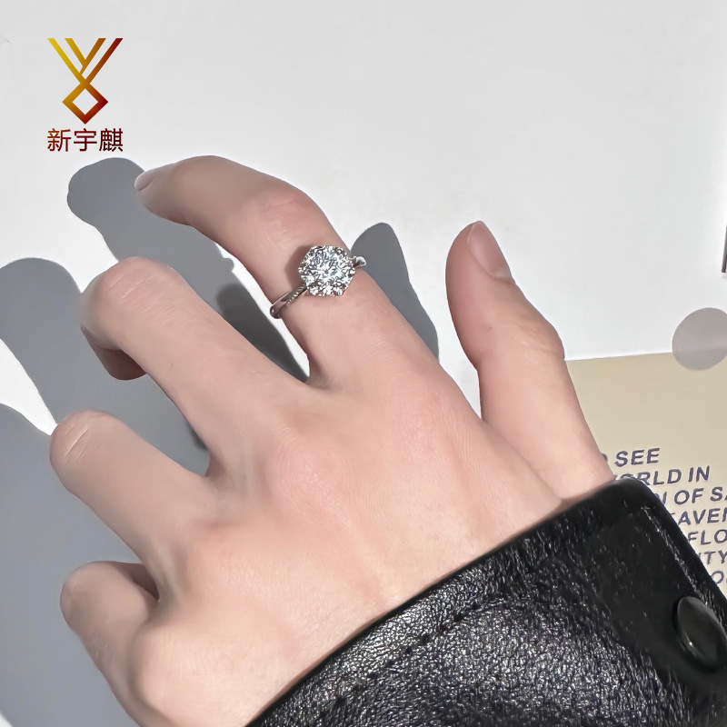 Hand-Held Flower Ring for Girls Ins Accessible Luxury Niche Design High-End Engagement Diamond Ring Opening Adjustable for Girlfriend