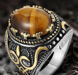 Anillo de acero inoxidable WISH con piedra preciosa para hombre, piedra preciosa ovalada grande y sencilla, anillo de moda urbana de estilo europeo y americano.