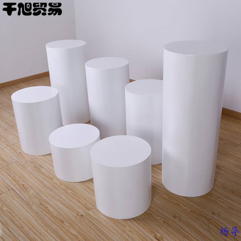 直播台脚踩凳子站台试衣台圆形网红模特地台模特道具拍摄展示台