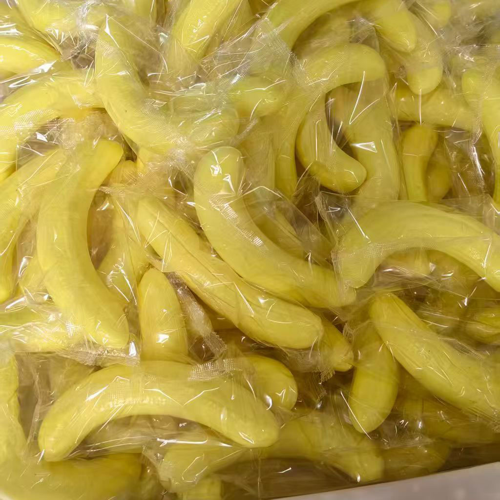 Red celebridad de plátano simulado pellizco de compresión rebote lento juguetes de ventilación de compresión de decoración de comida al por mayor