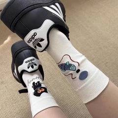 かわいい漫画の靴下の子供の中で靴下の夏の薄いタイプのins潮ネットの赤い個性の韓国版のストッキングの夏