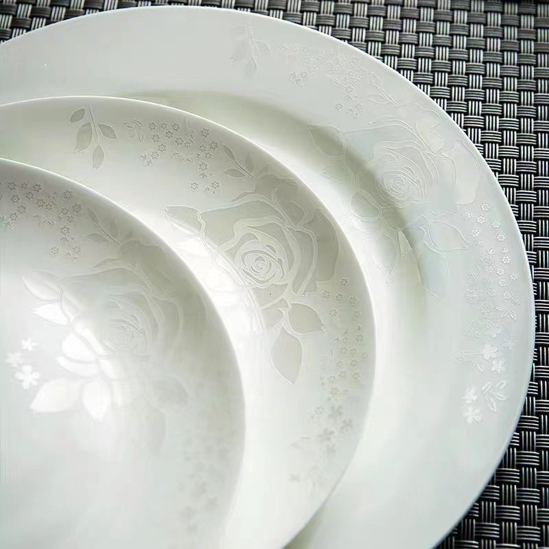 Cuencos caseros Jingdezhen hueso porcelana cubiertos platos platos platos de rosa blanca cubierta de cocina simple microondas