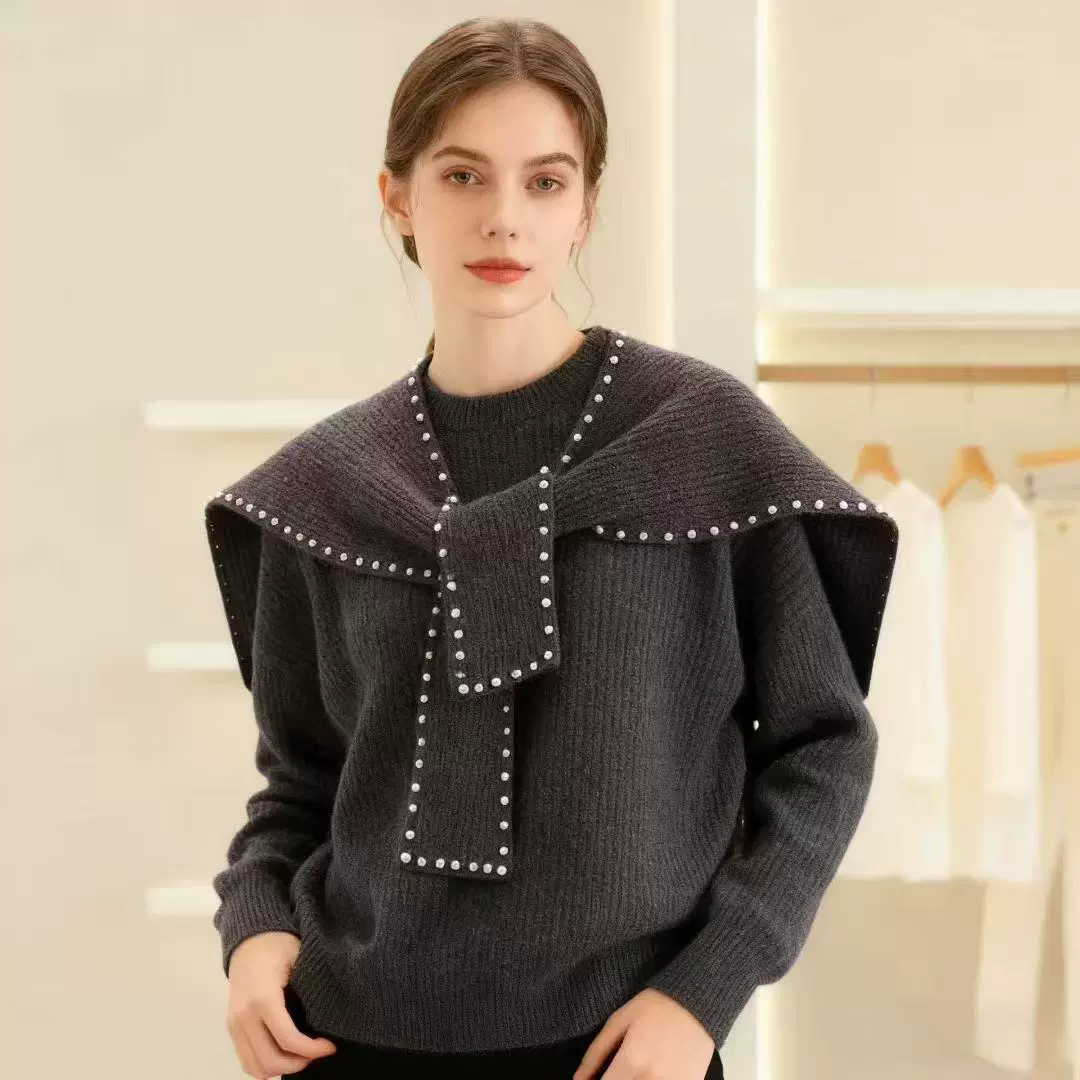 2025秋冬季新款时尚设计感珍珠装饰披肩针织衫毛衣女装百搭感上衣