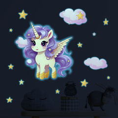 外貿卡通雲朵獨角獸夜光貼紙兒童房臥室家居裝飾牆貼貼紙自粘批發