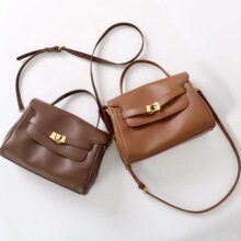 2025�¿�ͨ�ڏ͹Űٴ�μ�б�������ϰ๫�İ�Ů���r�г����μ�