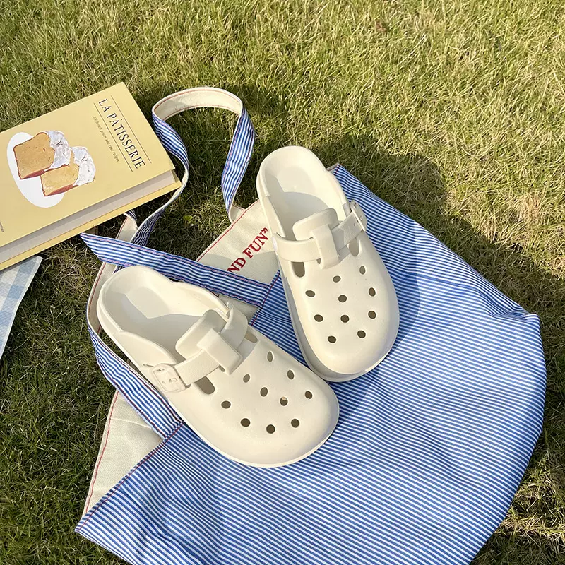 EVA勃肯鞋半拖鞋女外穿软底新款时尚包头防滑踩屎感平底洞洞鞋