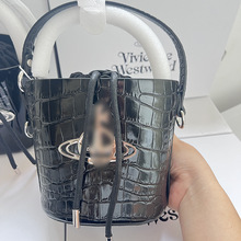 �F؛ �����{�~�yˮͰ���͹�����L�����������K�μ�б��С����