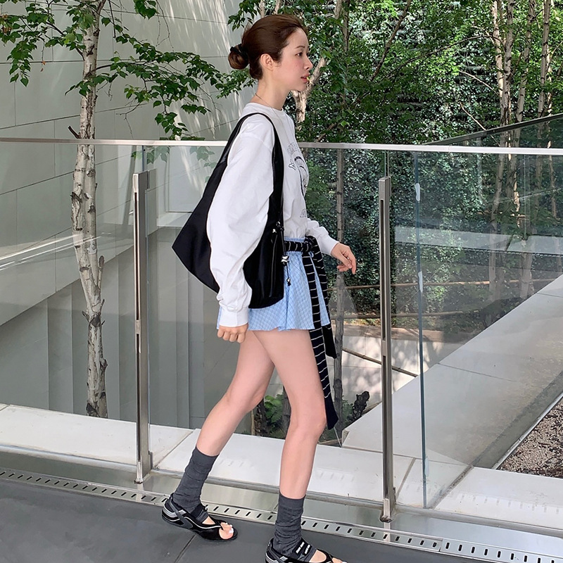 2025秋季新款韩国东大门休闲设计简约宽松显瘦圆领字母卫衣女上衣|undefined