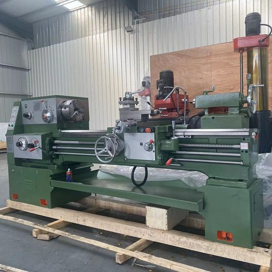 Shandong Beiyi C6150 Ordinary Lathe Processing Length 1 m Through Hole Diameter 82mm Horizontal Machine Tool