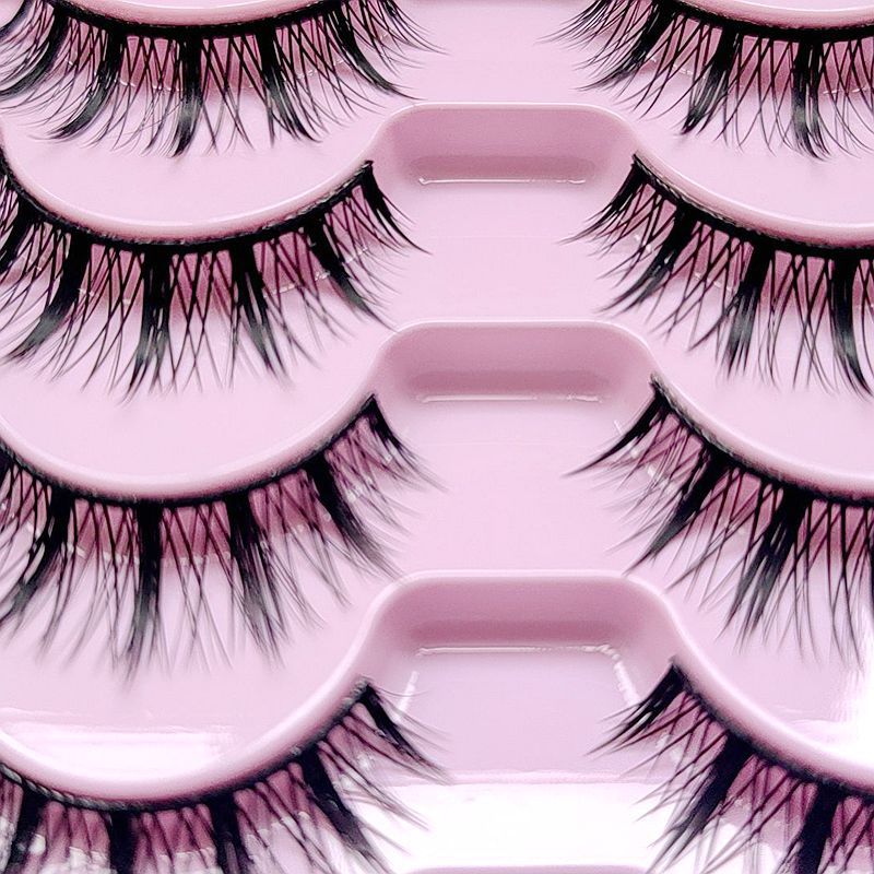 Pequeño libro rojo plantación de hierba cómic pestañas rollo de pestañas falsas pestañas pequeñas pestañas diabólicas 10 pares de maquillaje tailandés grueso europeo y americano