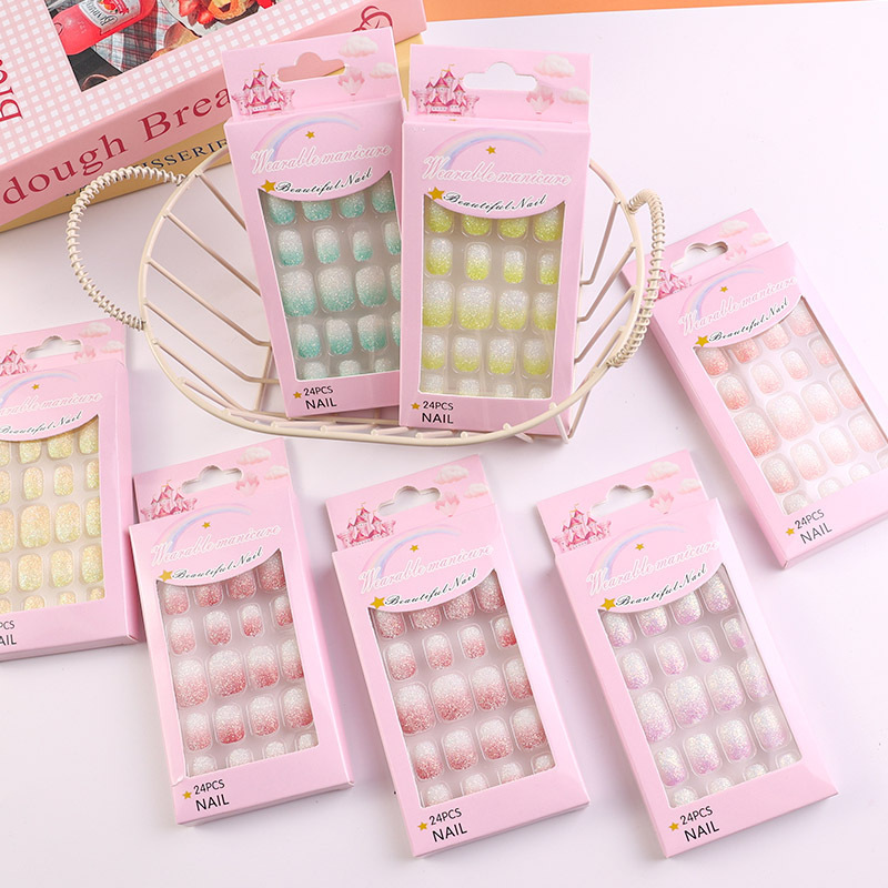 Children's Gradient Onion Pink Nail Patches, Fake Nails, Candy-Colored Wearable Nail Patches, Finished Nail Patches with Adhesive Backing