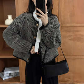 哥家商场同款女装2025冬季法式复古小香风外套女款高级感夹克开衫