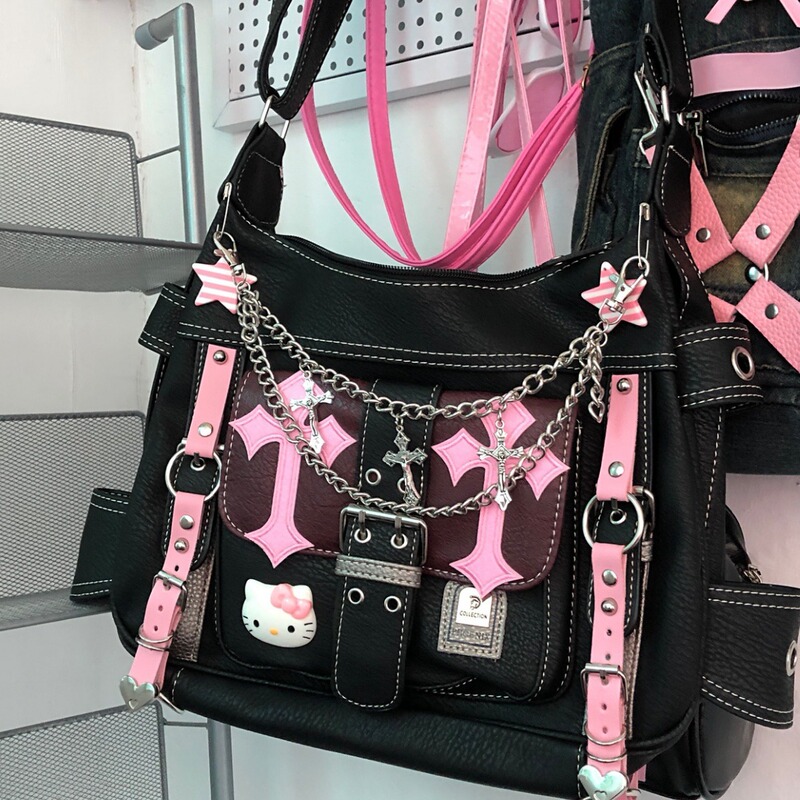 Original Niche Subculture Millennium Sexy Handheld Leather Bag Y2K Cool Girl Kitty Cat Black Pink Contrast Crossbody Bag