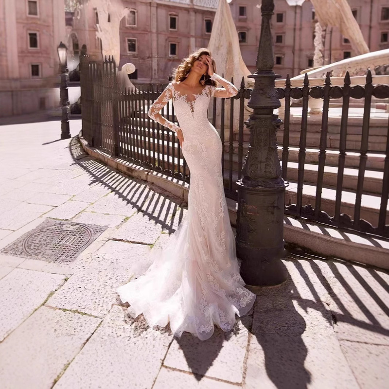 Trailing Lace Wedding Dress New Long-Sleeved Dreamy Round Neck Slimming Fish White Bride Foreign Trade Cross-Border Wholesale Purchase Style Trailing Lace Wedding Dress New Long-Sleeved Dreamy Round Neck Slimming Fish White Bride Foreign Trade Cross-Border Wholesale Purchase Style
