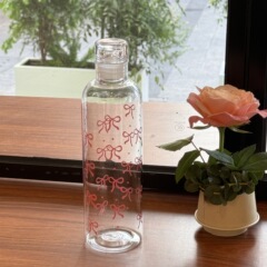 蝶結びオリジナル大衆デザインの手押しカップ耐熱大容量プラスチックカップ高颜値スケールカップ