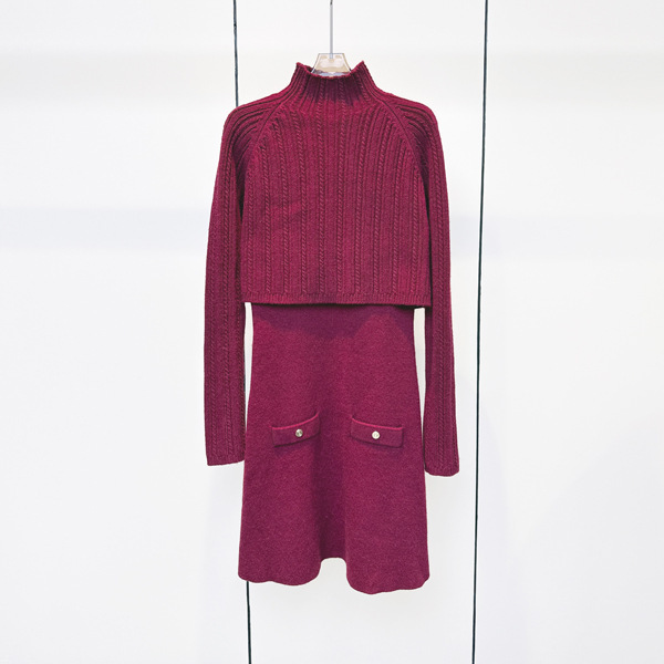 M 2025 New Autum Women's Purple Long-Sleeved Knitted Knitwear Dress Two-Piece Set 4360 M 2025 New Autum Women's Purple Long-Sleeved Knitted Knitwear Dress Two-Piece Set 4360