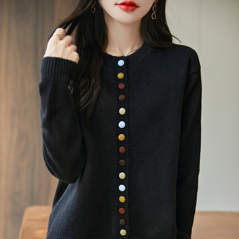 彩色扣子毛衣女2025秋冬新款小香风显瘦柔软长袖上衣针织开衫批发|undefined
