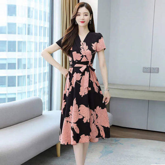 Dress Women's Summer 2023 New Large Size Korean-style Slimming Elegant Mid-length Floral Dress