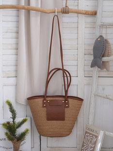Retro woven straw one-shoulder bag for leisure, factory direct supply
