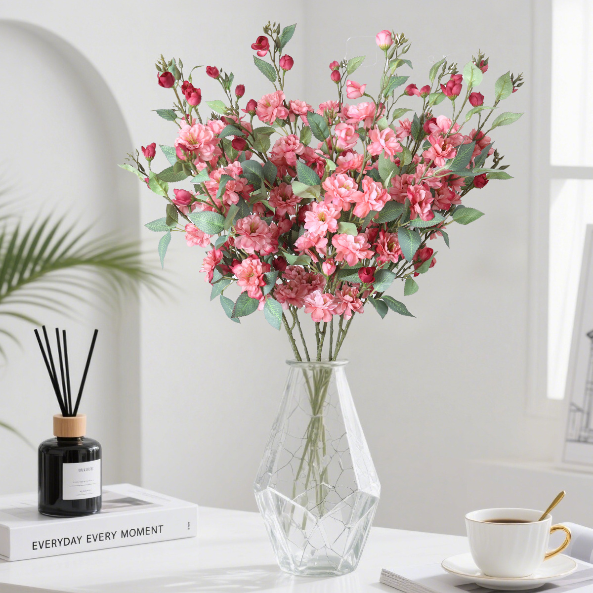 2 ramas de camélia silvestre de alto nivel de imitación flores falsas flores decoración floral decoración de la sala de estar decoración de la mesa de TV