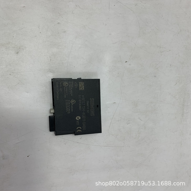 SIEMENS	6ES7954-8LC02-0AA0	 机器人备件 库存现货